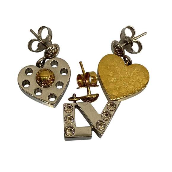 LOUIS VUITTON Gold Earrings
